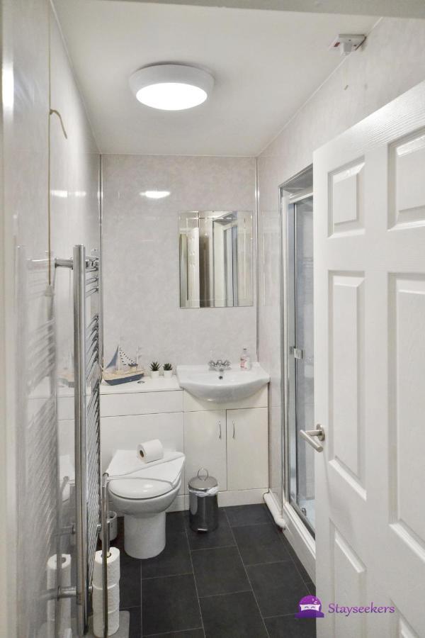 Station 1 Bed Apartment - Stayseekers 솔즈베리 외부 사진