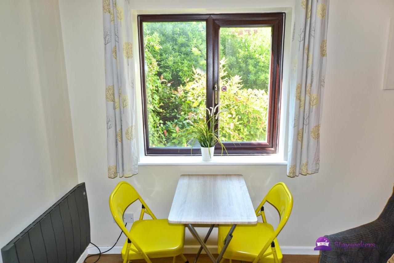 Station 1 Bed Apartment - Stayseekers 솔즈베리 외부 사진